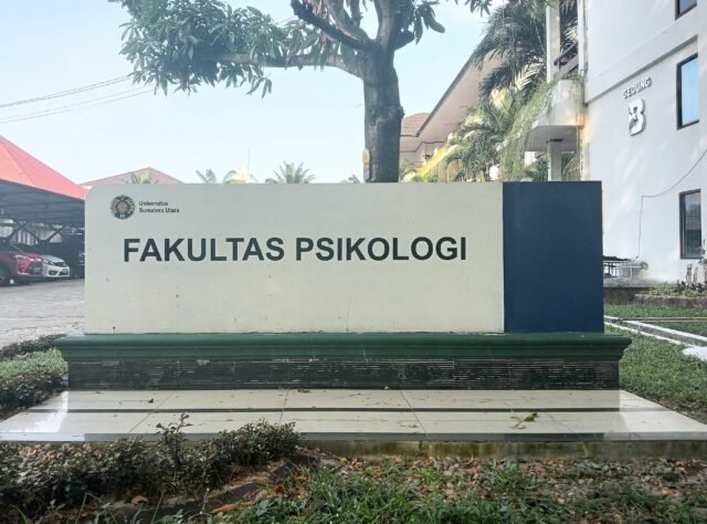 Tampak depan Gedung Fakultas Psikologi USU, Jumat (07/06) | Lody C. I. Siringo-Ringo