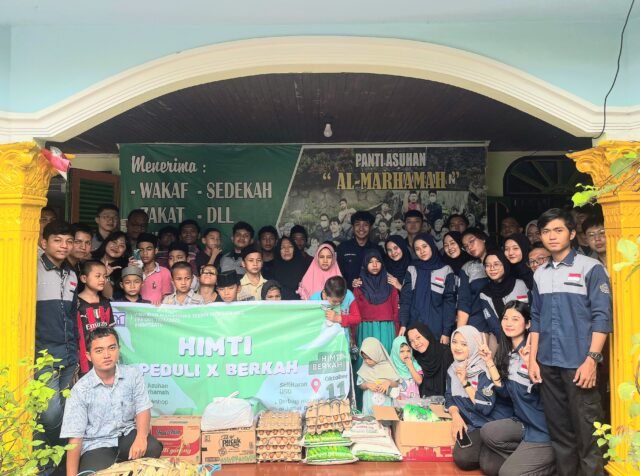 Himpunan Mahasiswa Teknik Industri berkunjung ke Panti Asuhan Al-marhamah, Medan Sunggal, pada program HIMTI Peduli, Sabtu (12/10/2024). | Sumber Istimewa