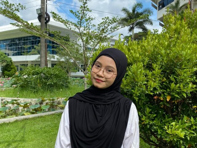 Angela Putri - Ilmu Komunikasi 2024