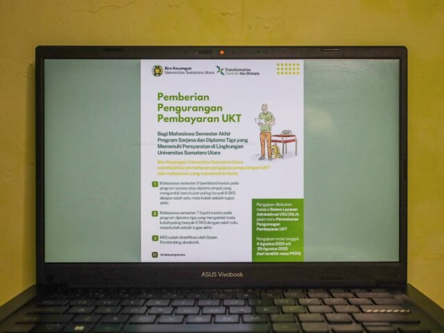 Selebaran pengumuman pengurangan UKT bagi mahasiswa semester akhir yang diunggah lewat akun Instagram @birokeuanganusu, Minggu (24/8/2025). | Dormaulina Sitanggang