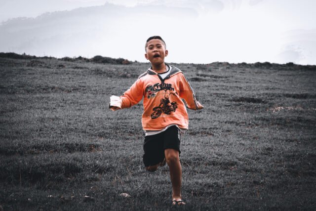 Tawa dan Langkah Riang | Dormaulina Sitanggang