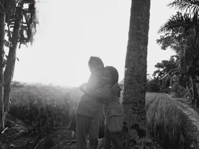 Dekapan Hangat | Rosa Ayulia