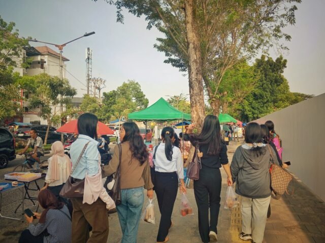 Usai Berburu Takjil | Jessica Fransiska Br Tarigan