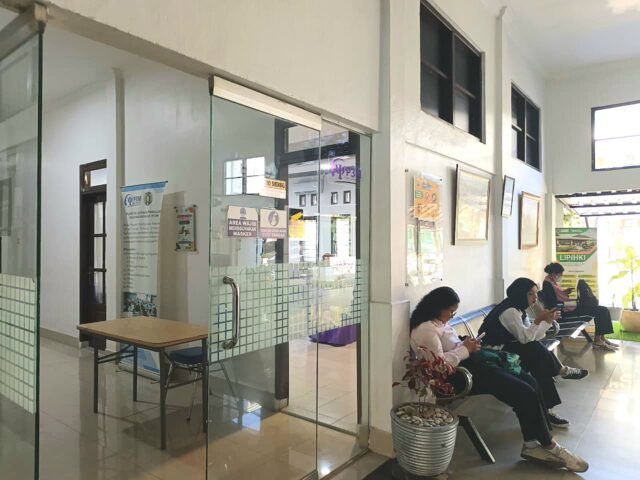 Suasana di area luar TPS Pemira di Fakultas Psikologi USU, Kamis (16/4/2026). | Sumber Istimewa 