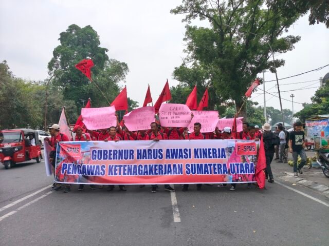 Massa aksi unjuk rasa dalam peringatan Hari Buruh Internasional 2026, Jumat (01/05/2026). | Tio Hasianna Vincentia Hutahaean