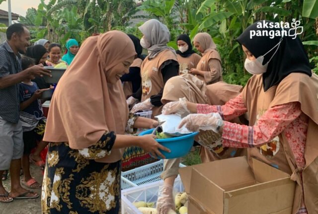 Pendistribusian langsung kepada penerima manfaat | Sumber Pribadi